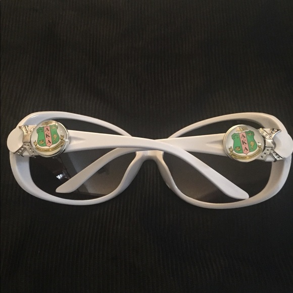 Brand new Alpha Kappa Alpha sunglasses - Picture 3 of 4